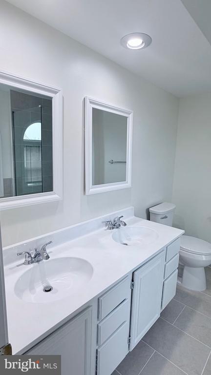 Building Photo - 6033 Joust Ln