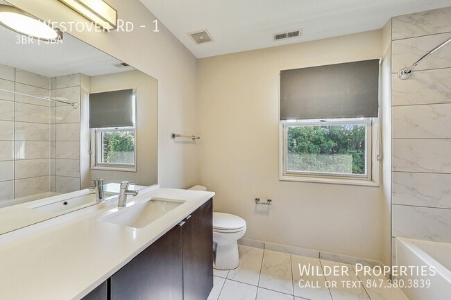 Building Photo - 94 Westover Rd