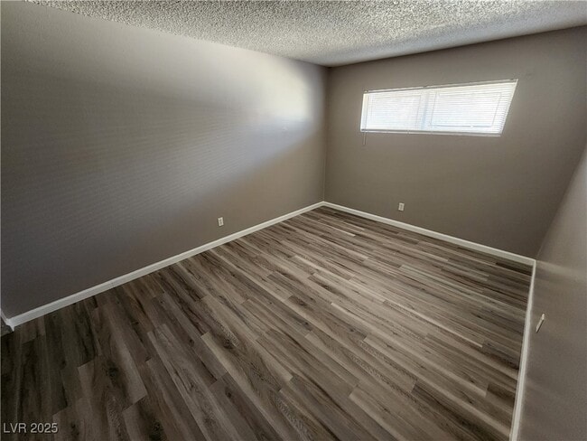 Building Photo - 2527 N Crawford St