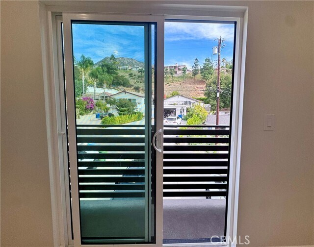 Building Photo - 10787 Las Lunitas Ave