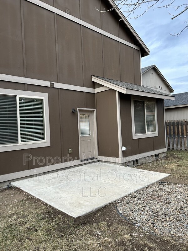 Building Photo - 20277 Knightsbridge Pl