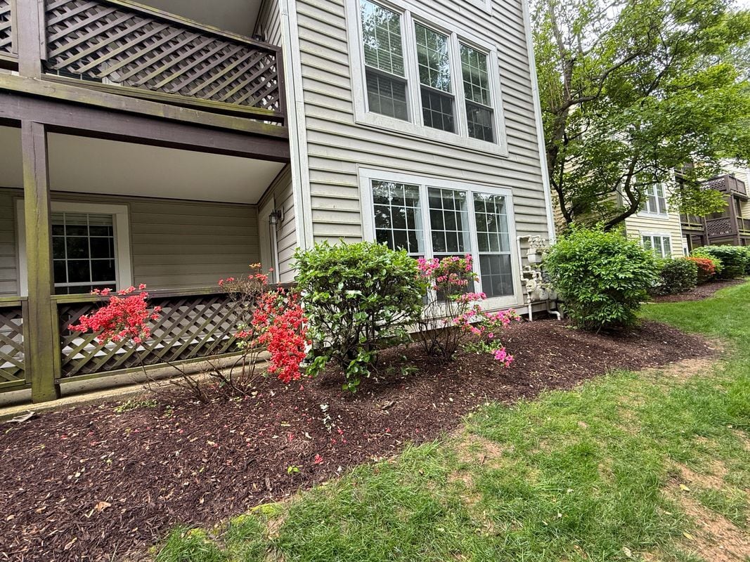 Building Photo - 10114 Oakton Terrace Rd