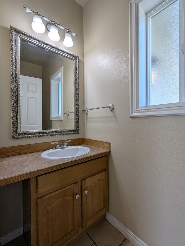 Building Photo - 3-Bedroom, 1.5-Bath Home In Bethel Danebo ...