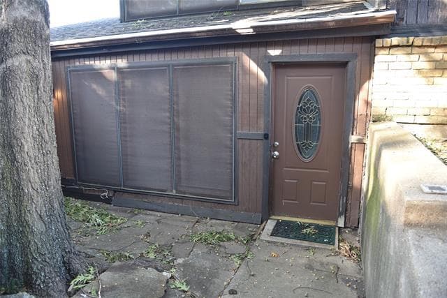 Primary Photo - 5506 Willow Cir