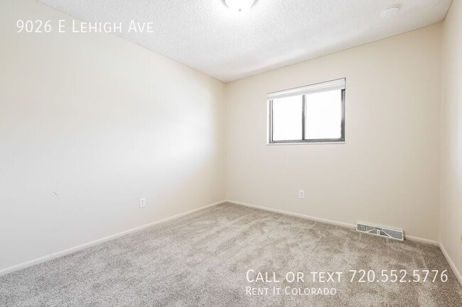 Building Photo - 9026 E Lehigh Ave