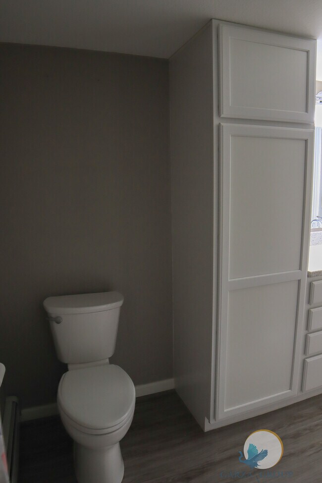 Building Photo - 16 Glacier Ave