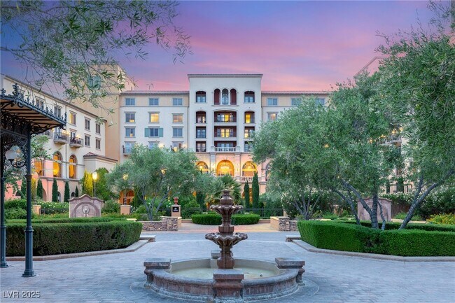 Building Photo - 45 Via Di Vita