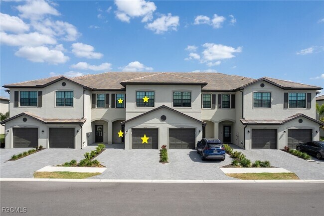 Building Photo - 14275 Pine Lodge Ln