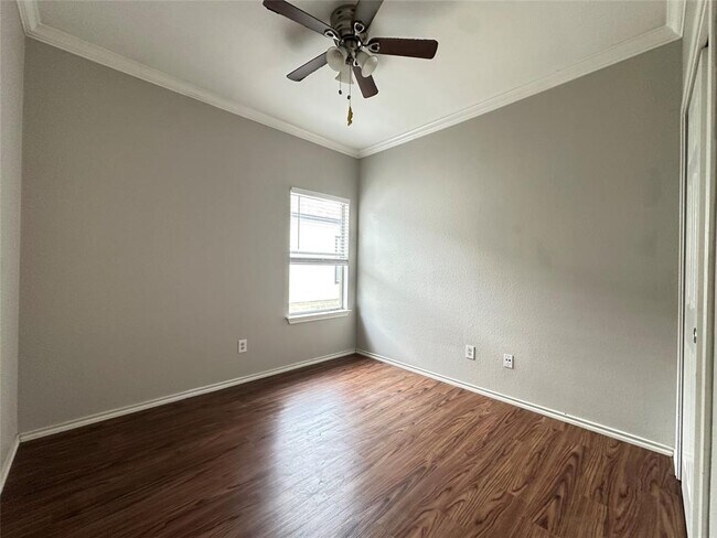 Building Photo - 11409 Hereford St