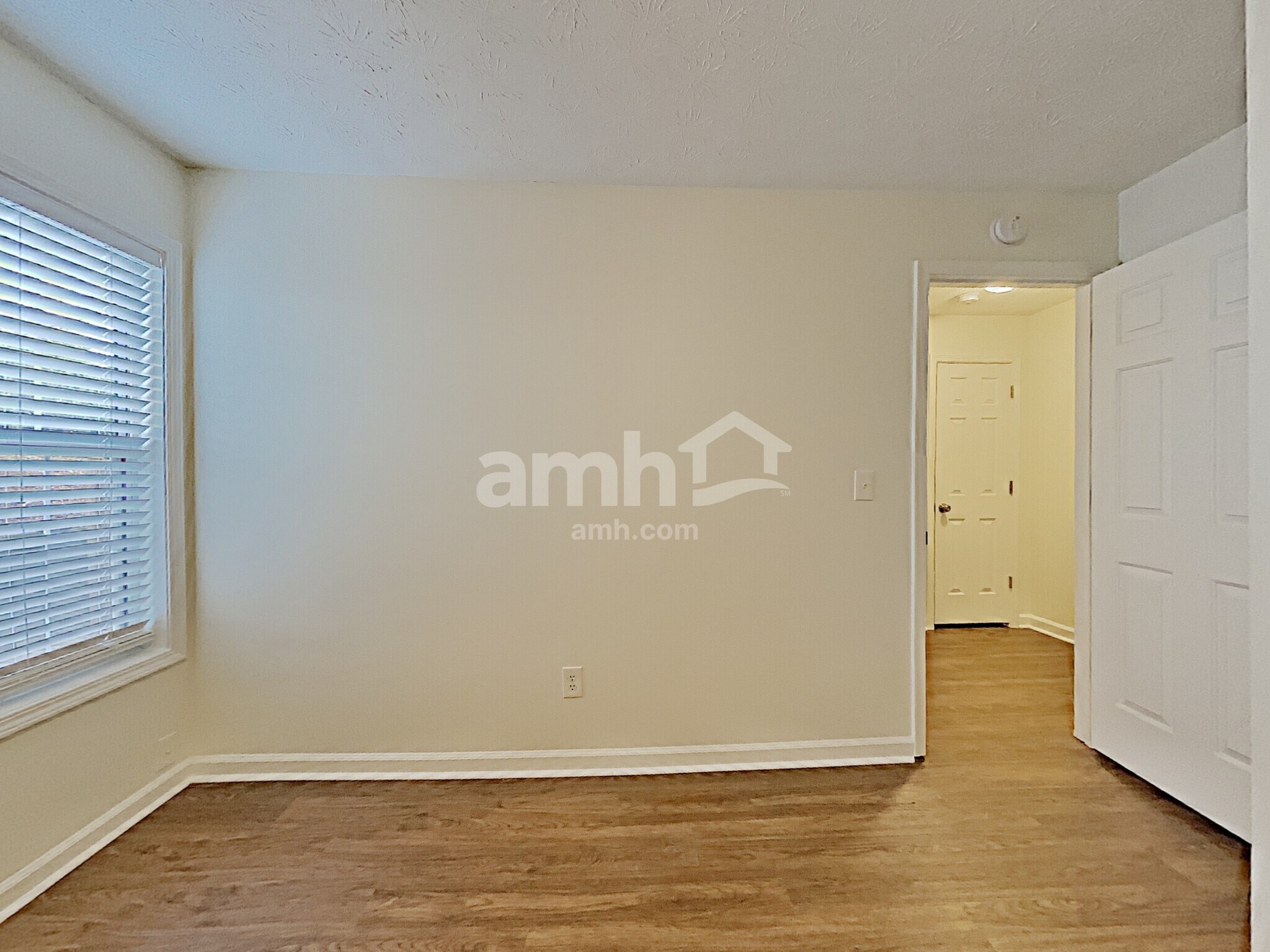 Building Photo - 3563 Dunbar Ln