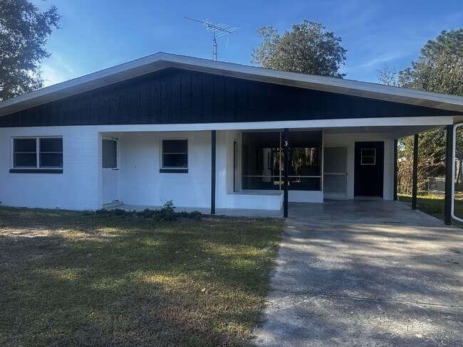 Primary Photo - 3 Spring Loop