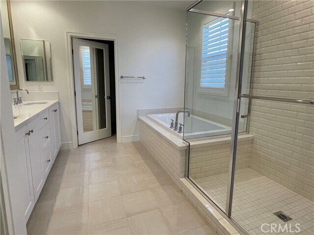 Building Photo - 109 Jaybird