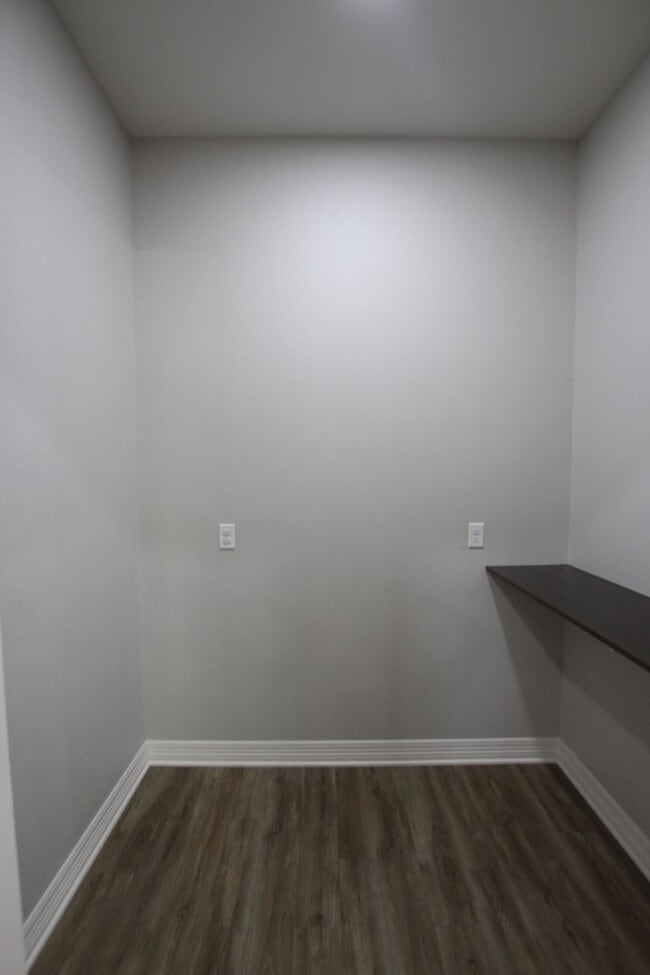 Building Photo - Stunning 3 bedroom 2 bath rental in Whitehouse! – A Must-See!