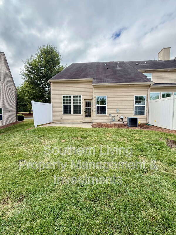Building Photo - 9516 Birkwood Ct