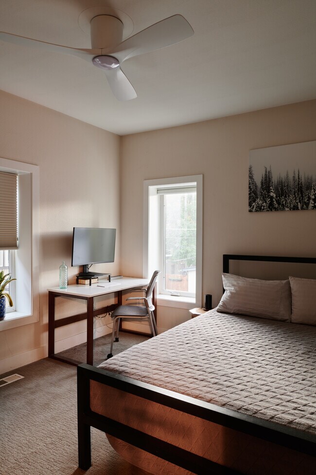 Building Photo - 3353 Tejon St