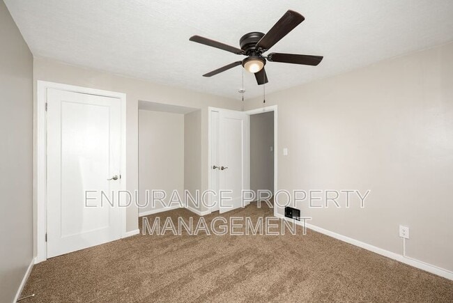 Building Photo - 359 Castlewood Ave