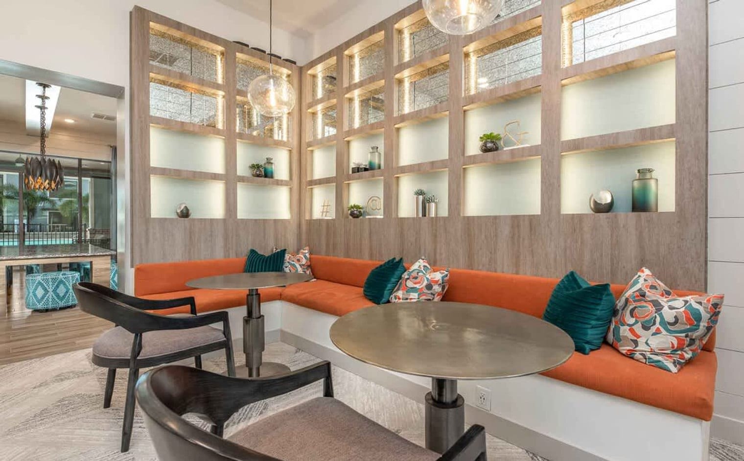 Building Photo - 9244 Vintage Hills Way