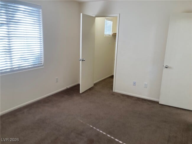 Building Photo - 9532 Knopfler Ln