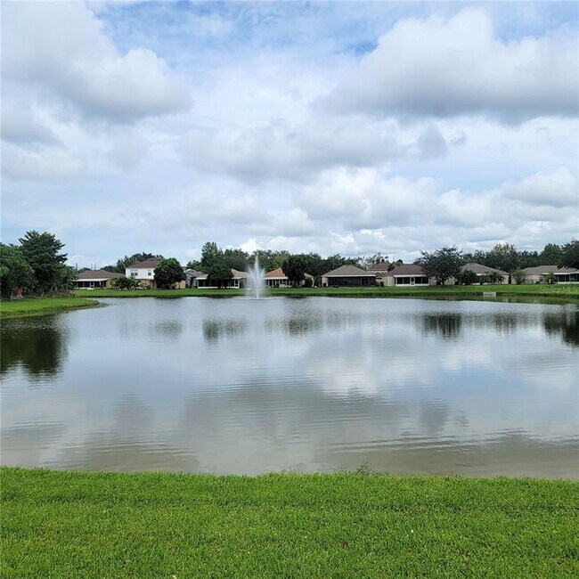 Building Photo - 319 Grand Royal Cir