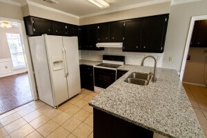 Building Photo - 123 Moss Creek Dr