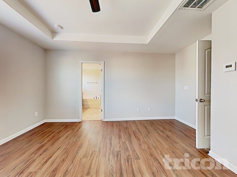 Building Photo - 3640 Gricklade Dr