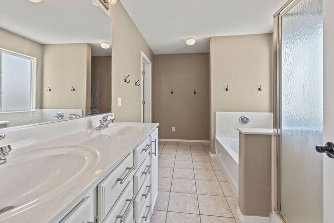 Building Photo - Located in Mesquite Ranch and the Award Wi...