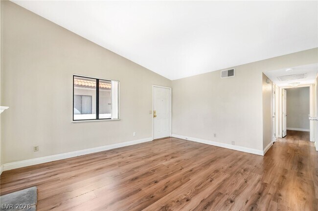 Building Photo - 1512 Bass Dr