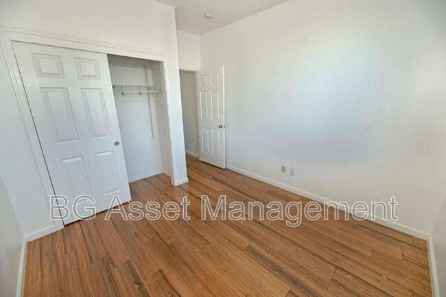 Building Photo - 295 Avalon Cir