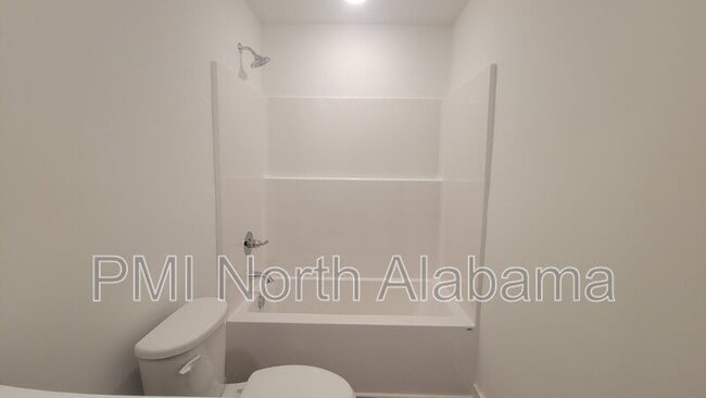 Building Photo - 7578 Discovery Pt Dr NW