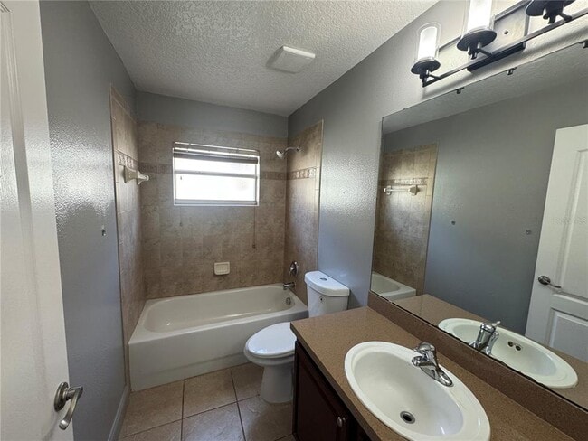 Building Photo - 51 Sura Blvd