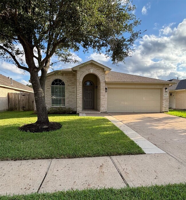 Building Photo - 17227 Lilac Vale Ct
