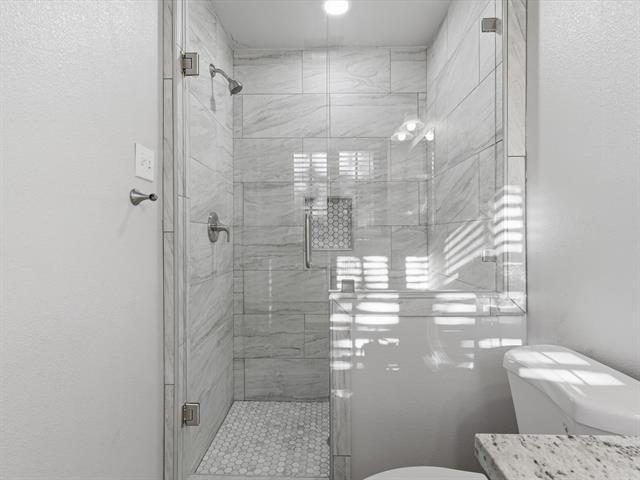 Building Photo - 4900 Vega Ct E