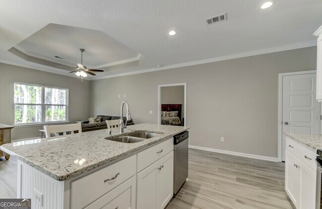 Building Photo - 108 Marshall Ct