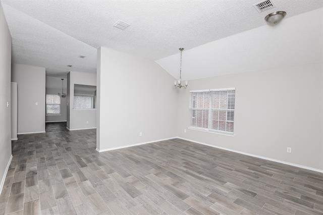 Building Photo - 7417 Snow Ridge Dr