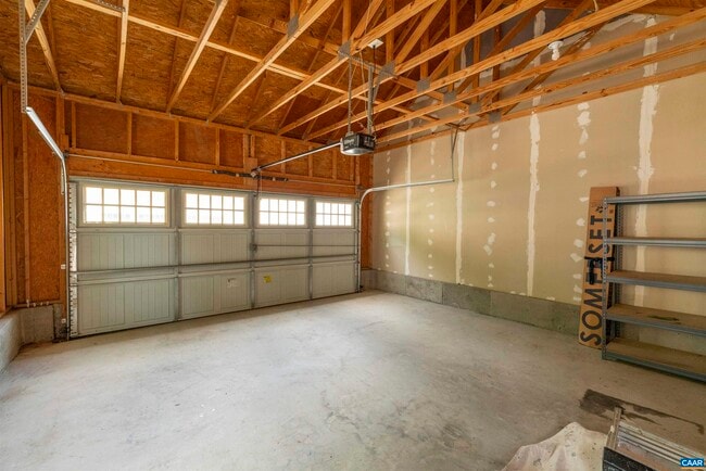 Building Photo - 934 Bing Ln
