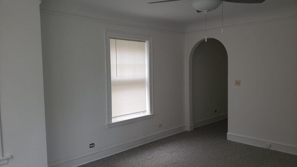Living Room - 7918 Karlov Ave