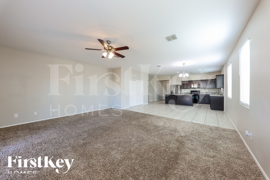 Building Photo - 4936 S 238th Ln