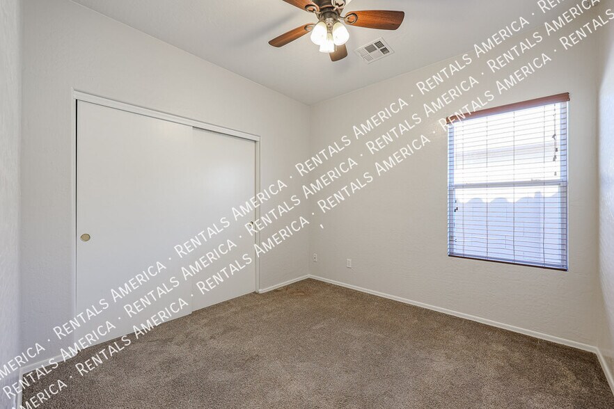 Building Photo - 15029 W Wethersfield Rd