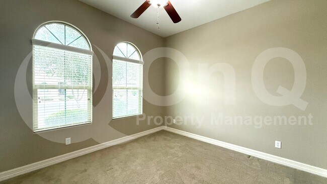 Building Photo - 5284 S Joshua Tree Ln