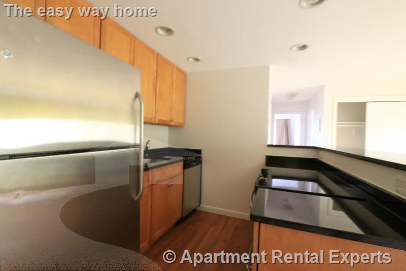 Building Photo - 70 Park St