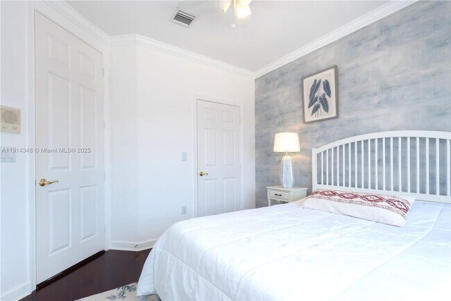 Building Photo - 19250 SW 30th St