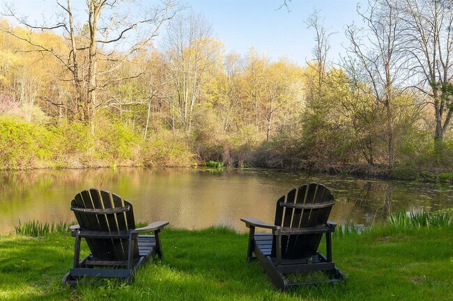 Building Photo - 0 Downing Rd