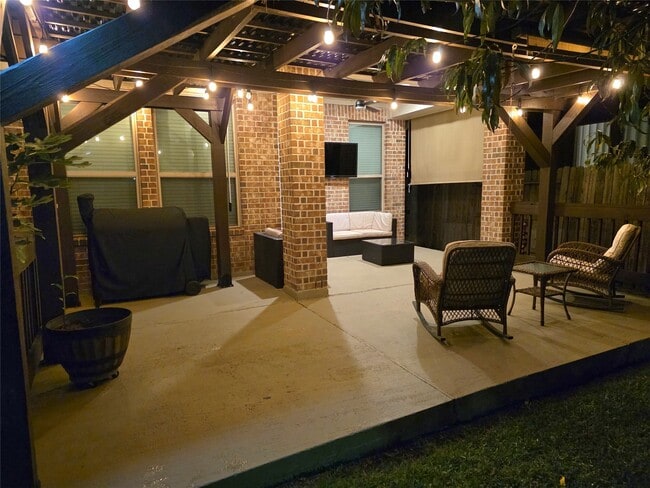 Building Photo - 7830 Trinity Rose Ct