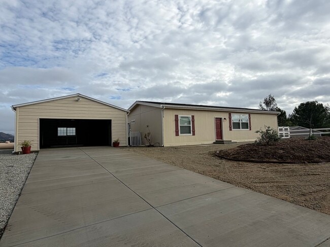 Building Photo - 40528 Calle Cancion