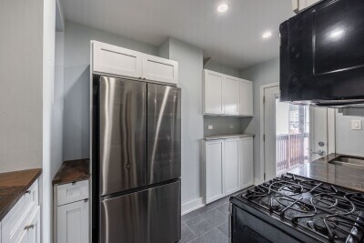 Building Photo - 3718 W Belmont Ave