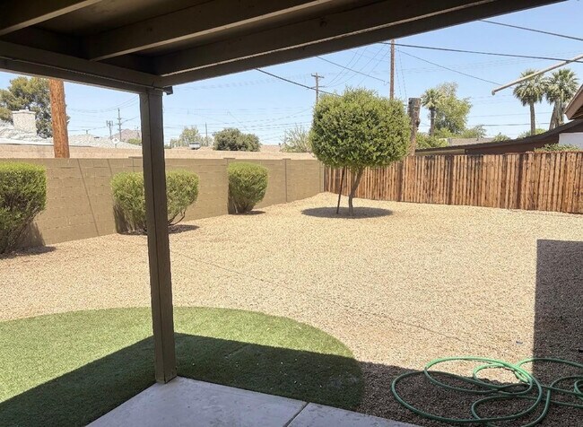 Building Photo - 2218 N 81st St