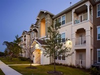 Building Photo - Encino Pointe