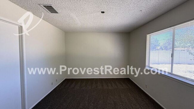 Building Photo - 11045 Kiowa Rd