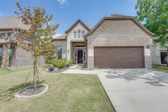 Building Photo - 1651 Sonnet Dr