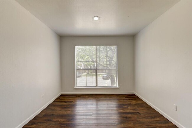 Building Photo - 7200 W T C Jester Blvd
